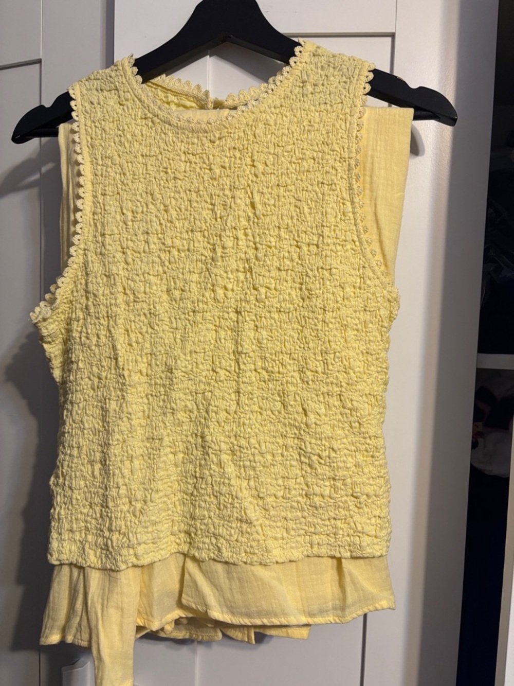 Textured Sleeveless Yellow Women's Top